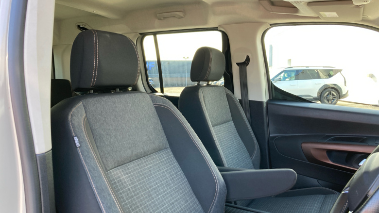 Peugeot Rifter 1.5 BlueHDi 130 GT 5dr Diesel Estate